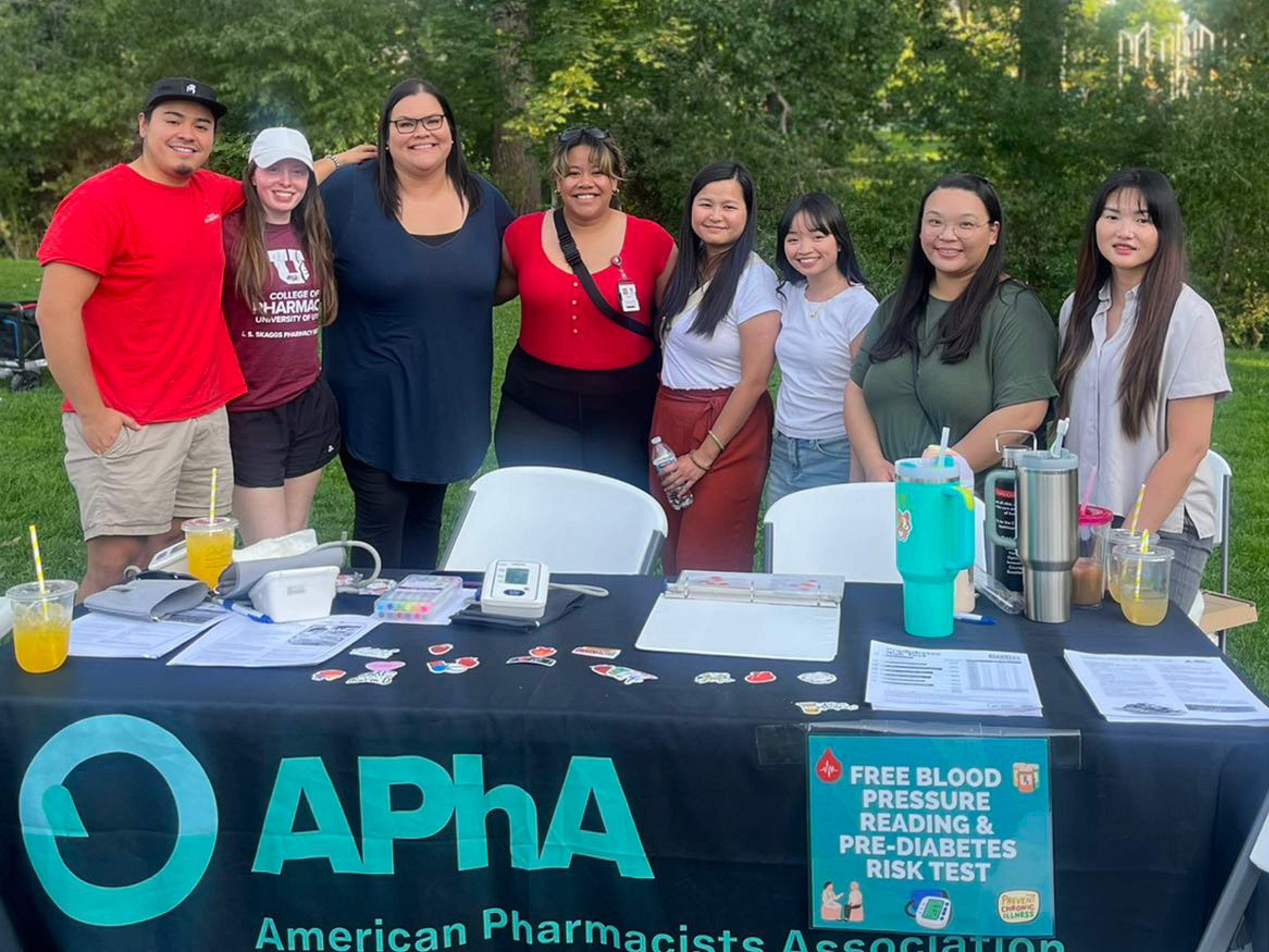 Students tabling outside for the American Pharmacists Association.