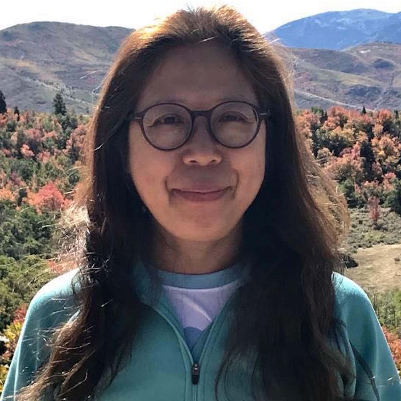 Jiyuan Jane Yang headshot