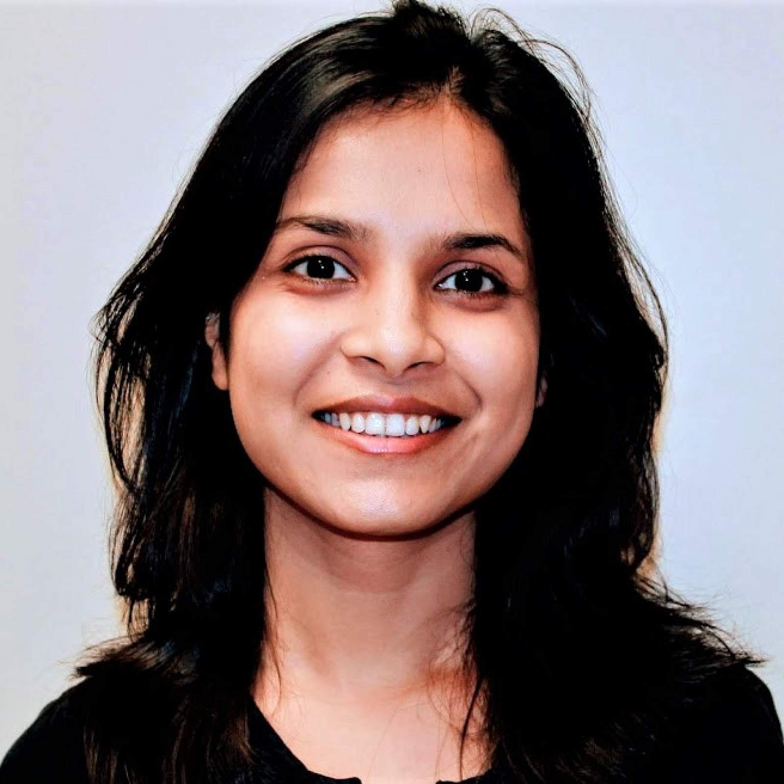 Shreya Goel headshot