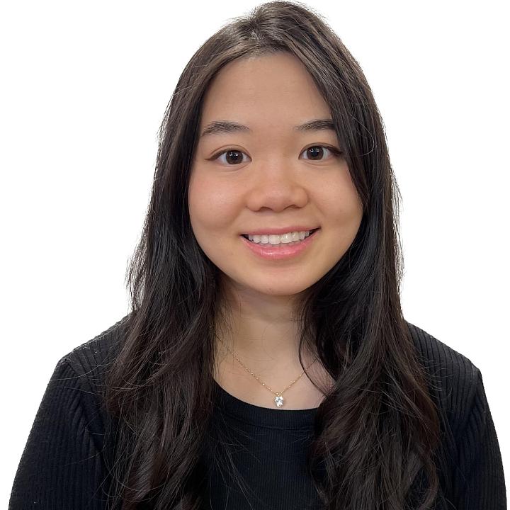 Danielle Nguyen Headshot