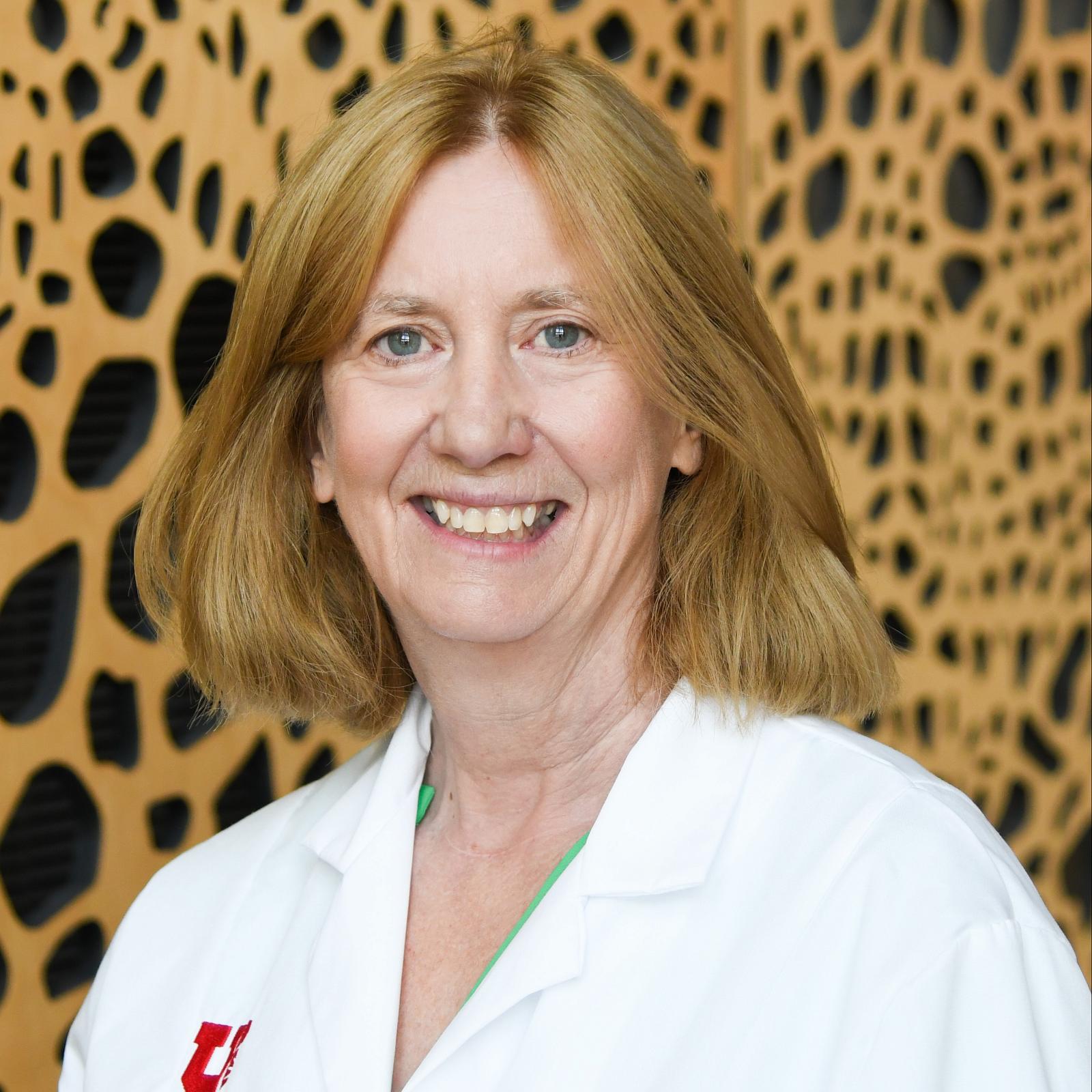 Karen Wilcox headshot